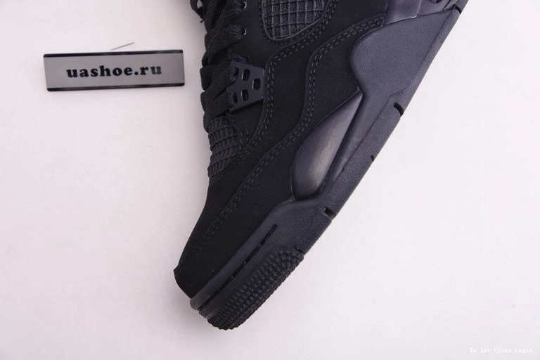 CU1110-010 4  Jordan Cat (2020) Black Retro 0130